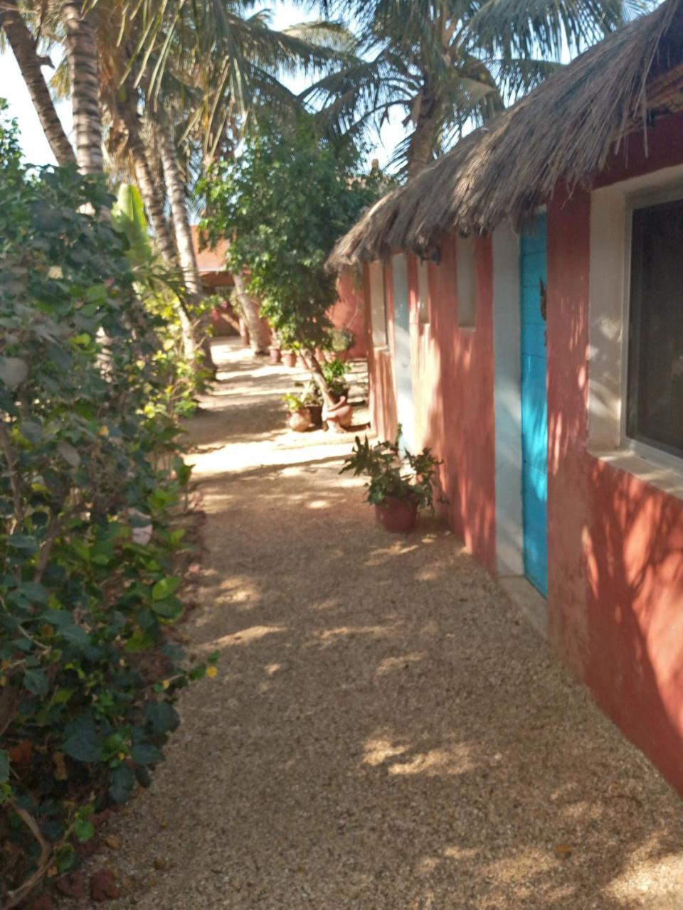 Hôtel Joal Lodge Exterior foto